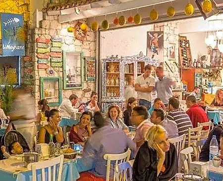 Ξενοδοχείο Alsancak Double Seaside 50 Mt Walk